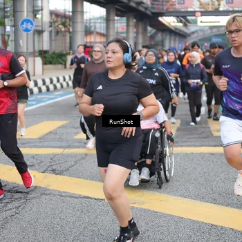 Runner Photo 4502882