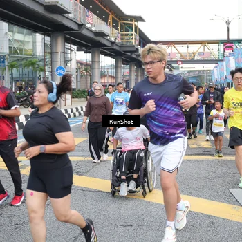 Runner Photo 4502928