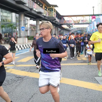 Runner Photo 4502937