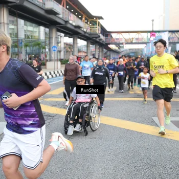 Runner Photo 4502954