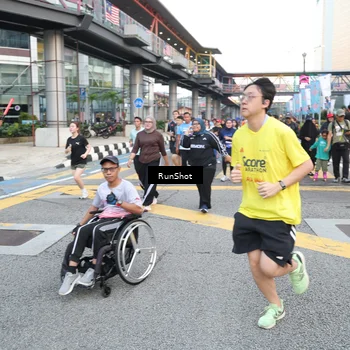 Runner Photo 4502992