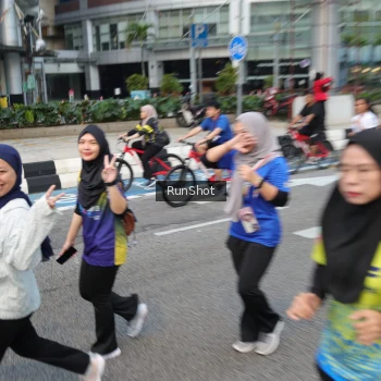 Runner Photo 4503010