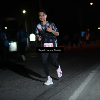 Runner Photo 4503012