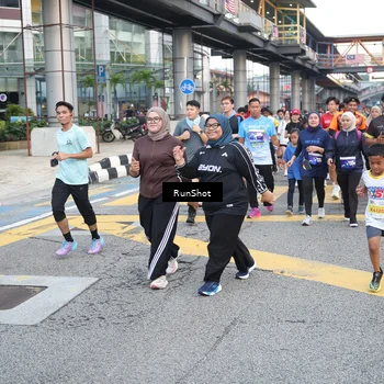 Runner Photo 4503030