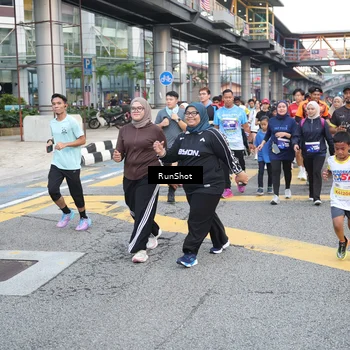 Runner Photo 4503035