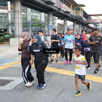 Runner Photo 4503063