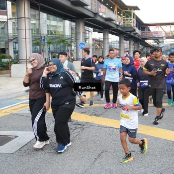 Runner Photo 4503064