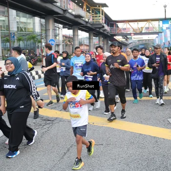 Runner Photo 4503078