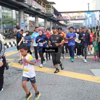 Runner Photo 4503119