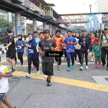 Runner Photo 4503123