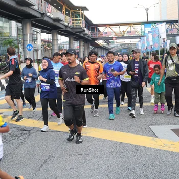 Runner Photo 4503128
