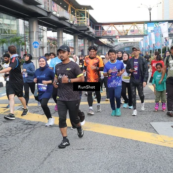 Runner Photo 4503132