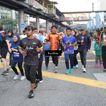 Runner Photo 4503180