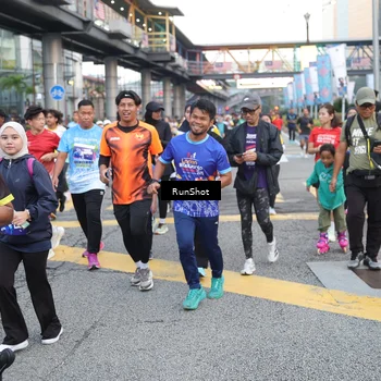 Runner Photo 4503230