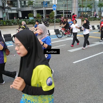 Runner Photo 4503244