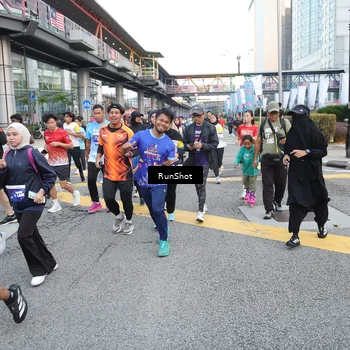 Runner Photo 4503248