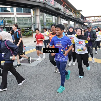 Runner Photo 4503327