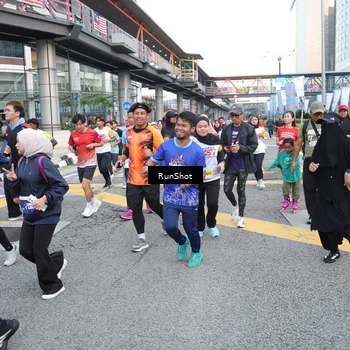 Runner Photo 4503347
