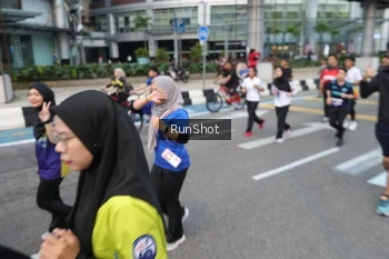 Runner Photo 4503361