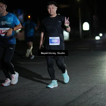 Runner Photo 4503411