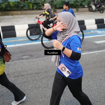 Runner Photo 4503429