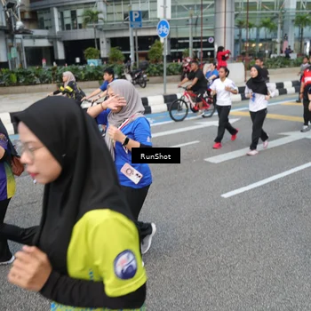 Runner Photo 4503432