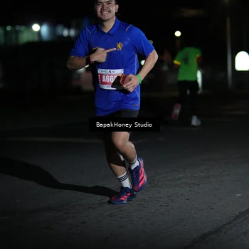 Runner Photo 4503487