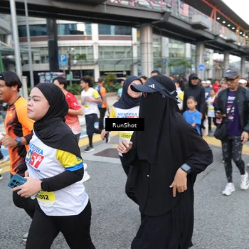 Runner Photo 4503526