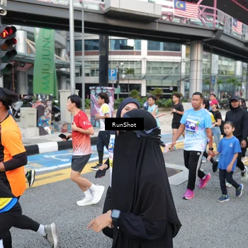 Runner Photo 4503537