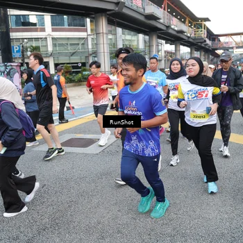 Runner Photo 4503538