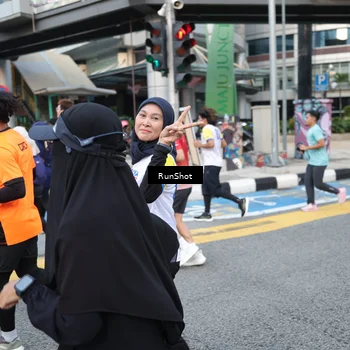 Runner Photo 4503581
