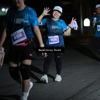 Runner Photo 4503597