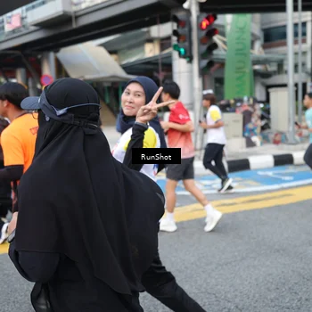 Runner Photo 4503600