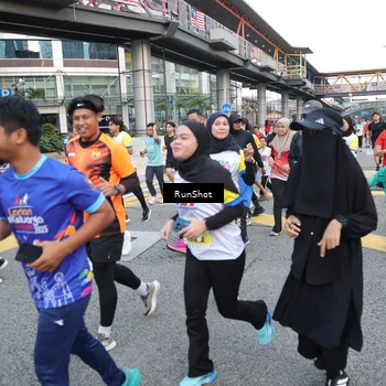 Runner Photo 4503619