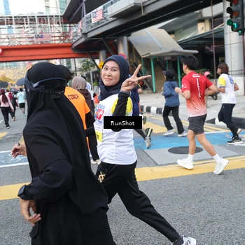Runner Photo 4503650