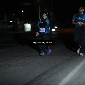 Runner Photo 4503663