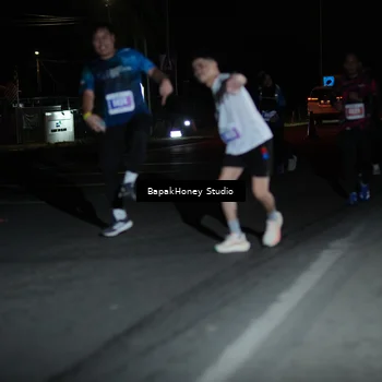 Runner Photo 4503681