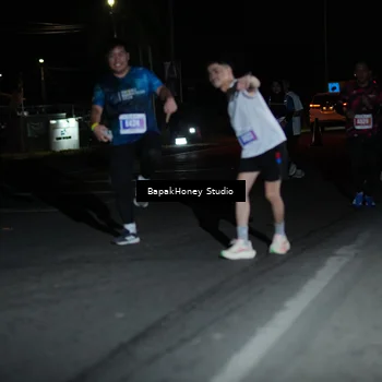 Runner Photo 4503689