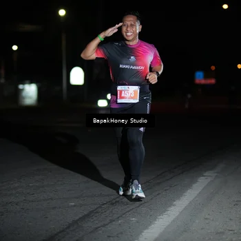 Runner Photo 4503692