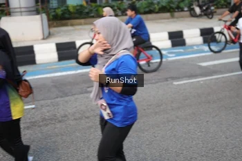 Runner Photo 4503699