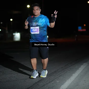 Runner Photo 4503702