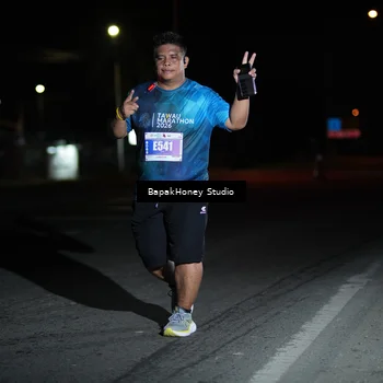 Runner Photo 4503703