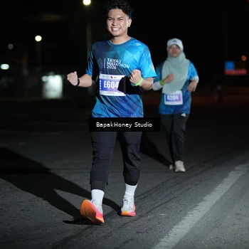 Runner Photo 4503722
