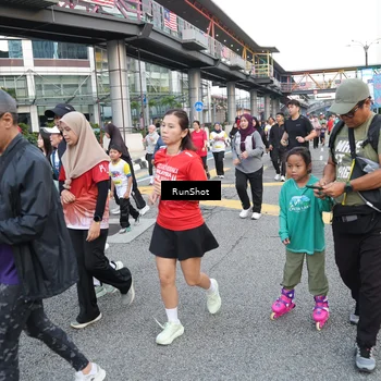 Runner Photo 4503772