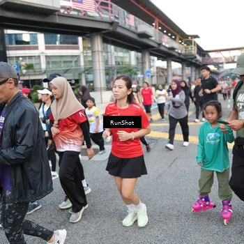 Runner Photo 4503788
