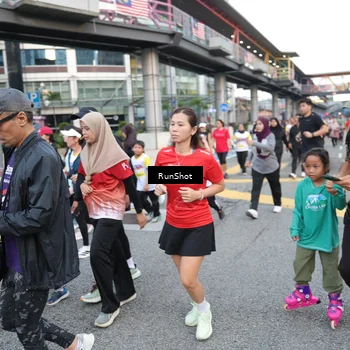 Runner Photo 4503794