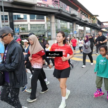 Runner Photo 4503808