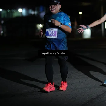 Runner Photo 4503813