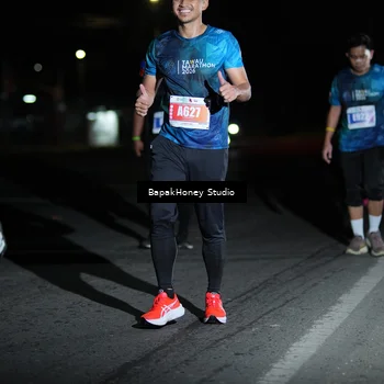 Runner Photo 4503833