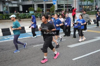 Runner Photo 4503834